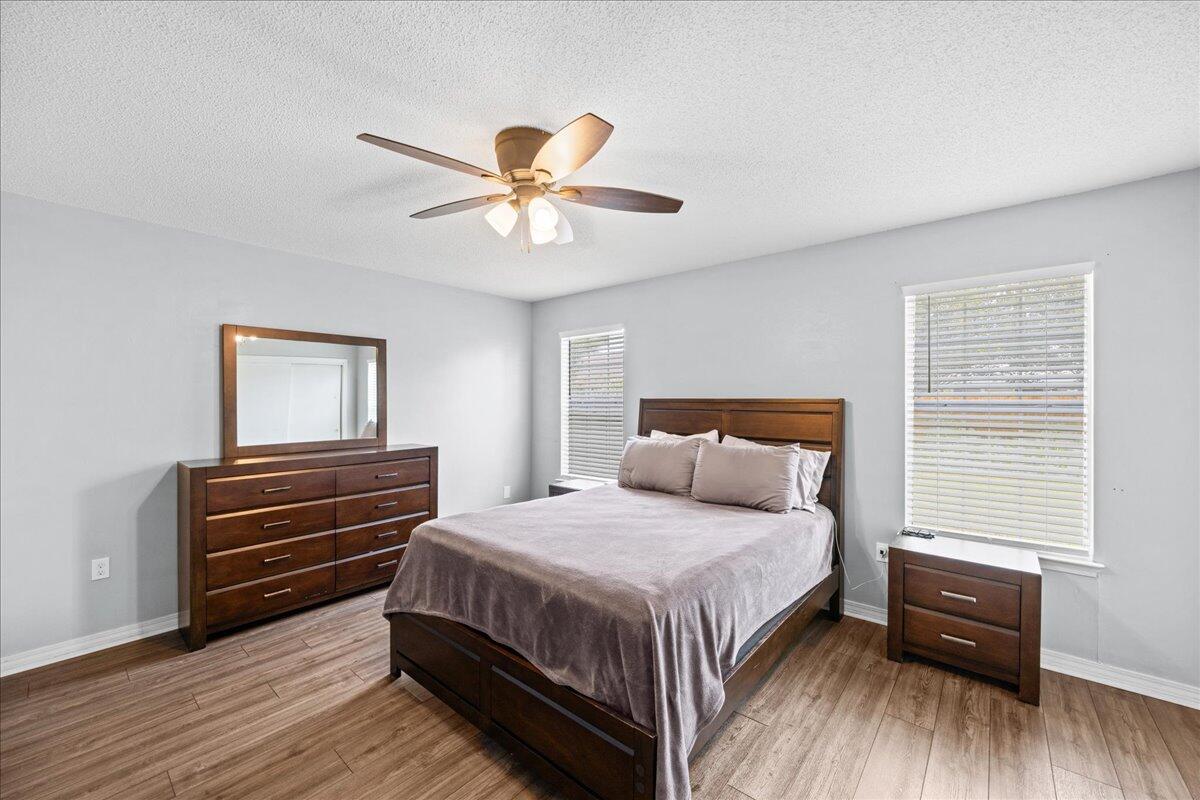 1176 Lost Trail