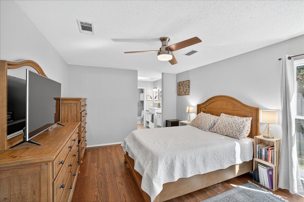 161 Meadowbrook Court