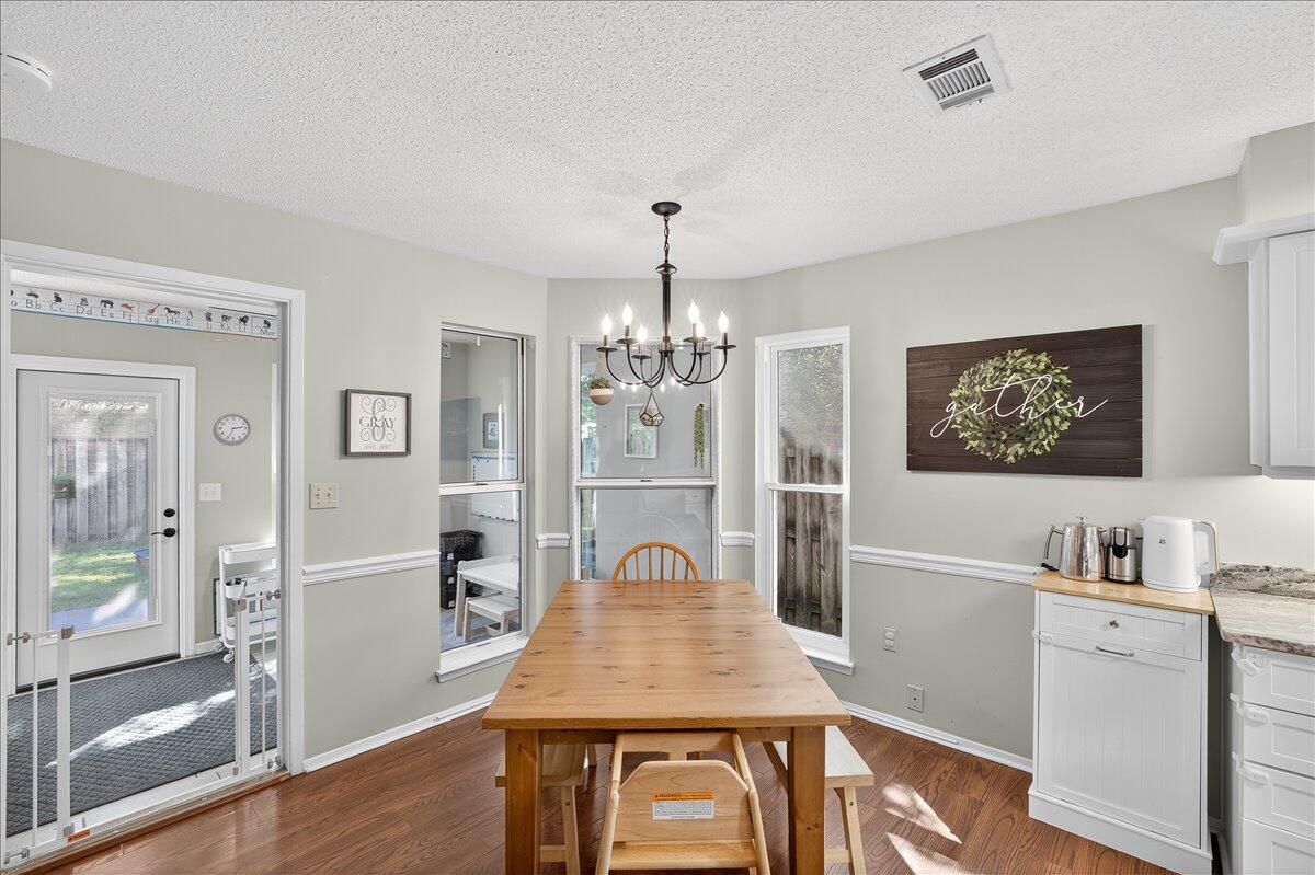 161 Meadowbrook Court