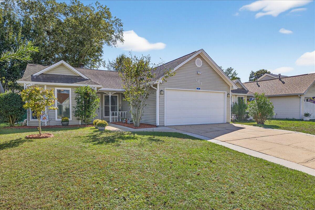 161 Meadowbrook Court