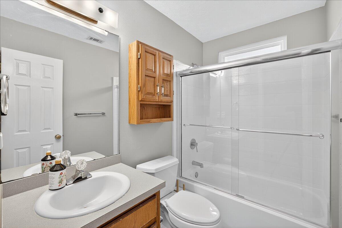 161 Meadowbrook Court