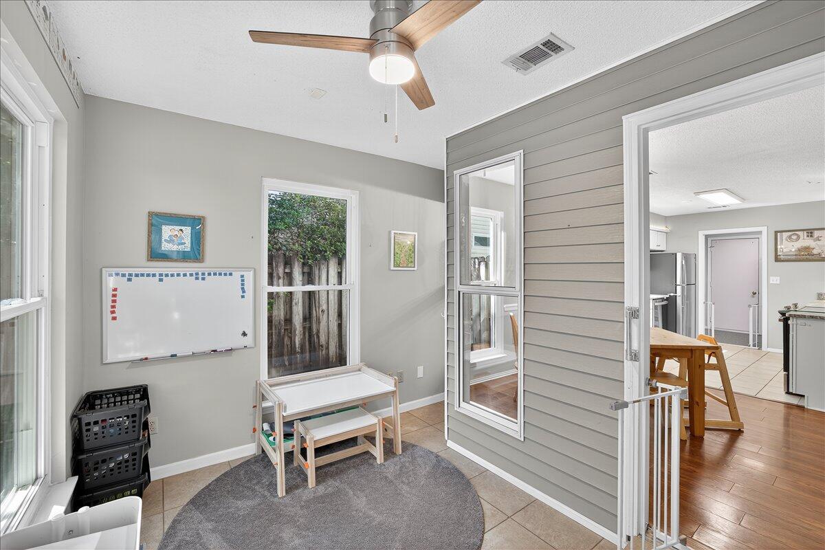 161 Meadowbrook Court