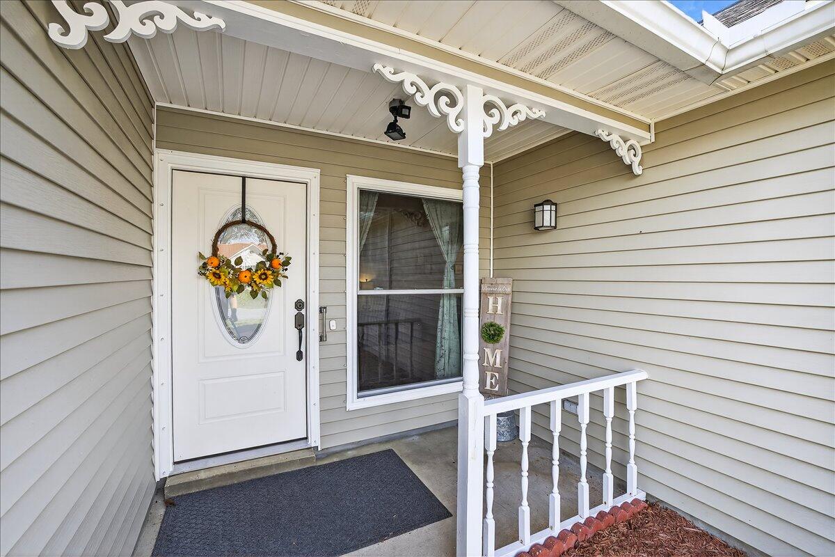 161 Meadowbrook Court