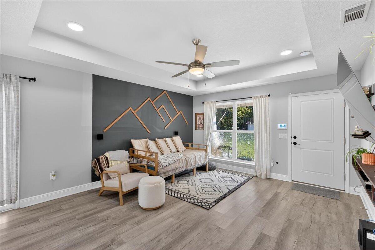 710 W Detroit Boulevard