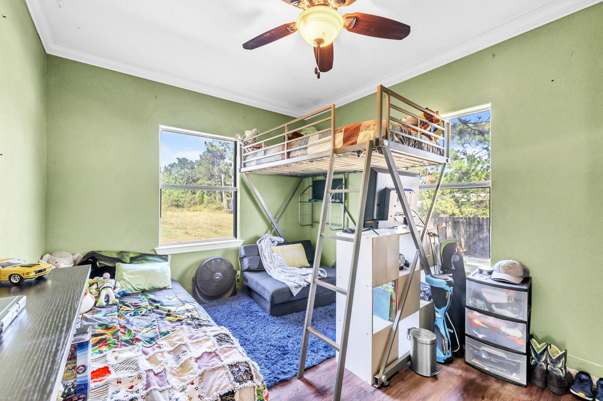 9276 Ridge Drive