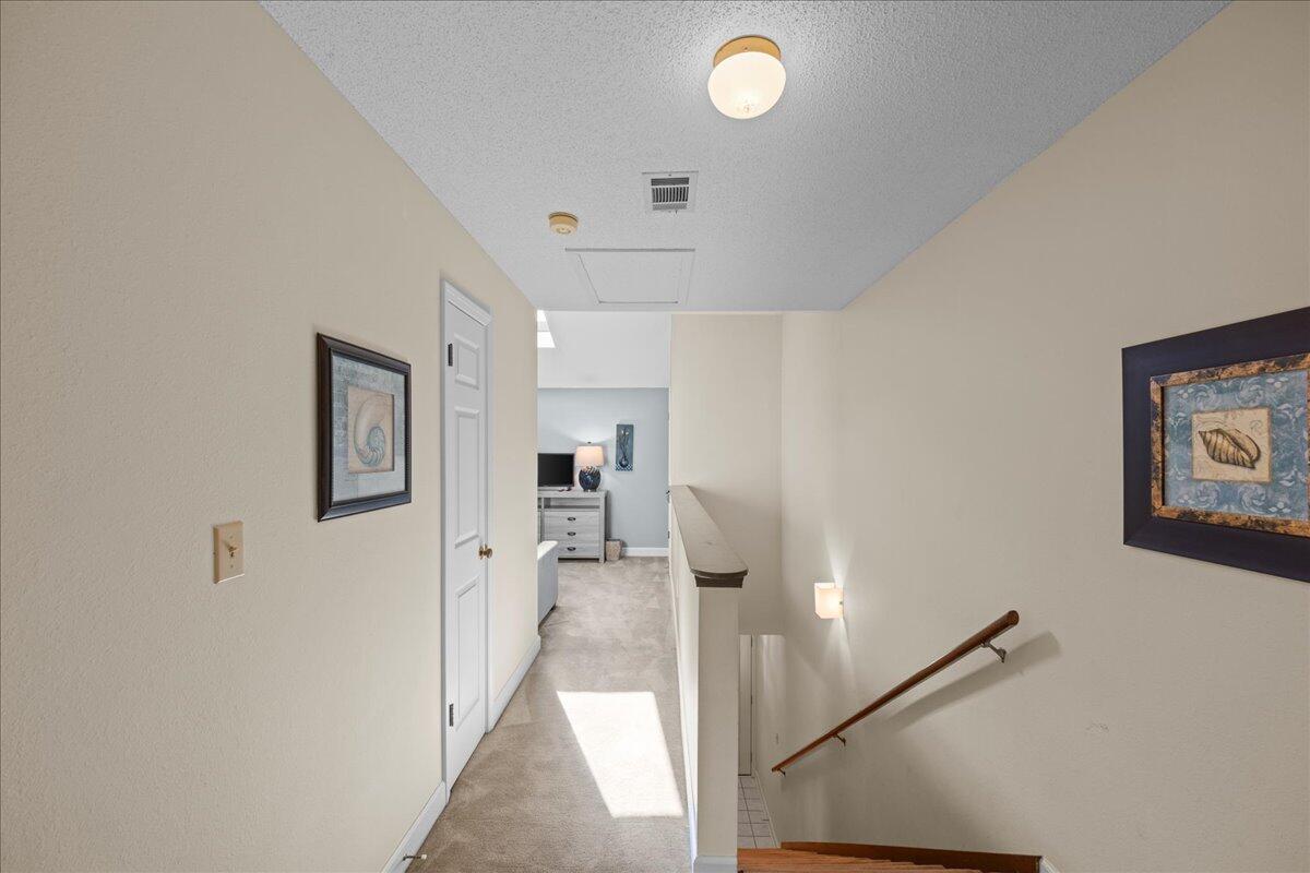 304 Southlake Court 304