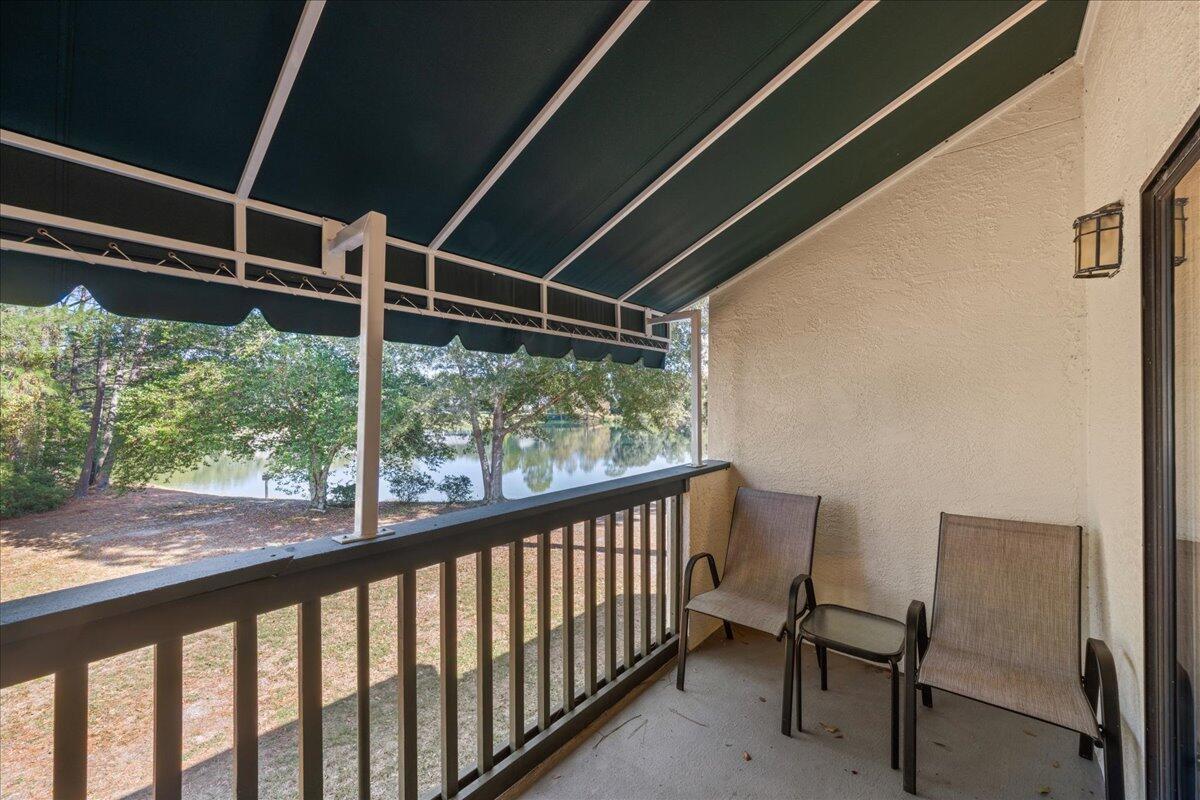 304 Southlake Court 304