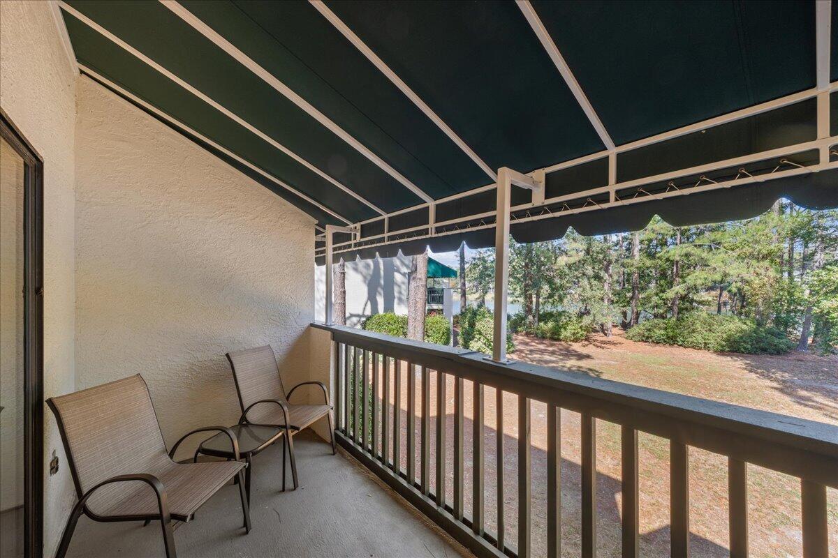 304 Southlake Court 304