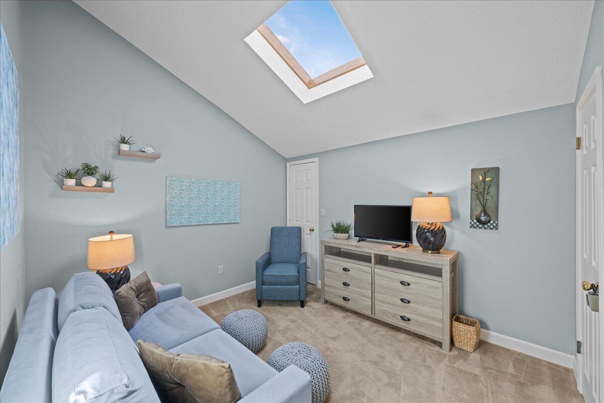 304 Southlake Court 304