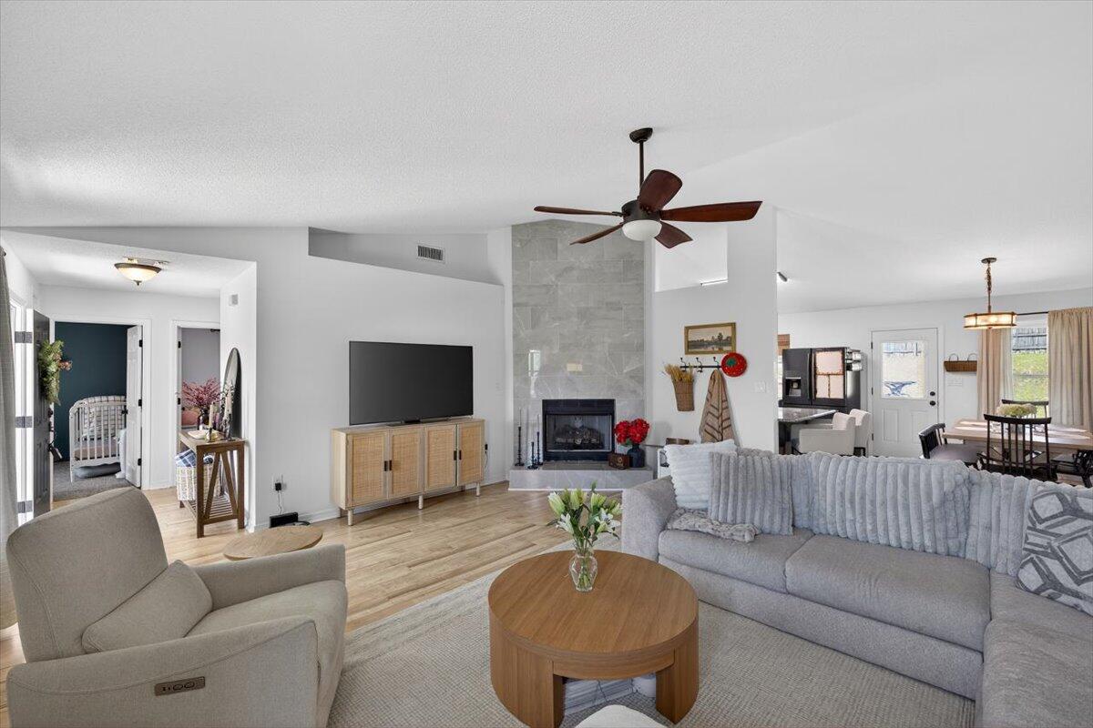 5194 Whitehurst Lane