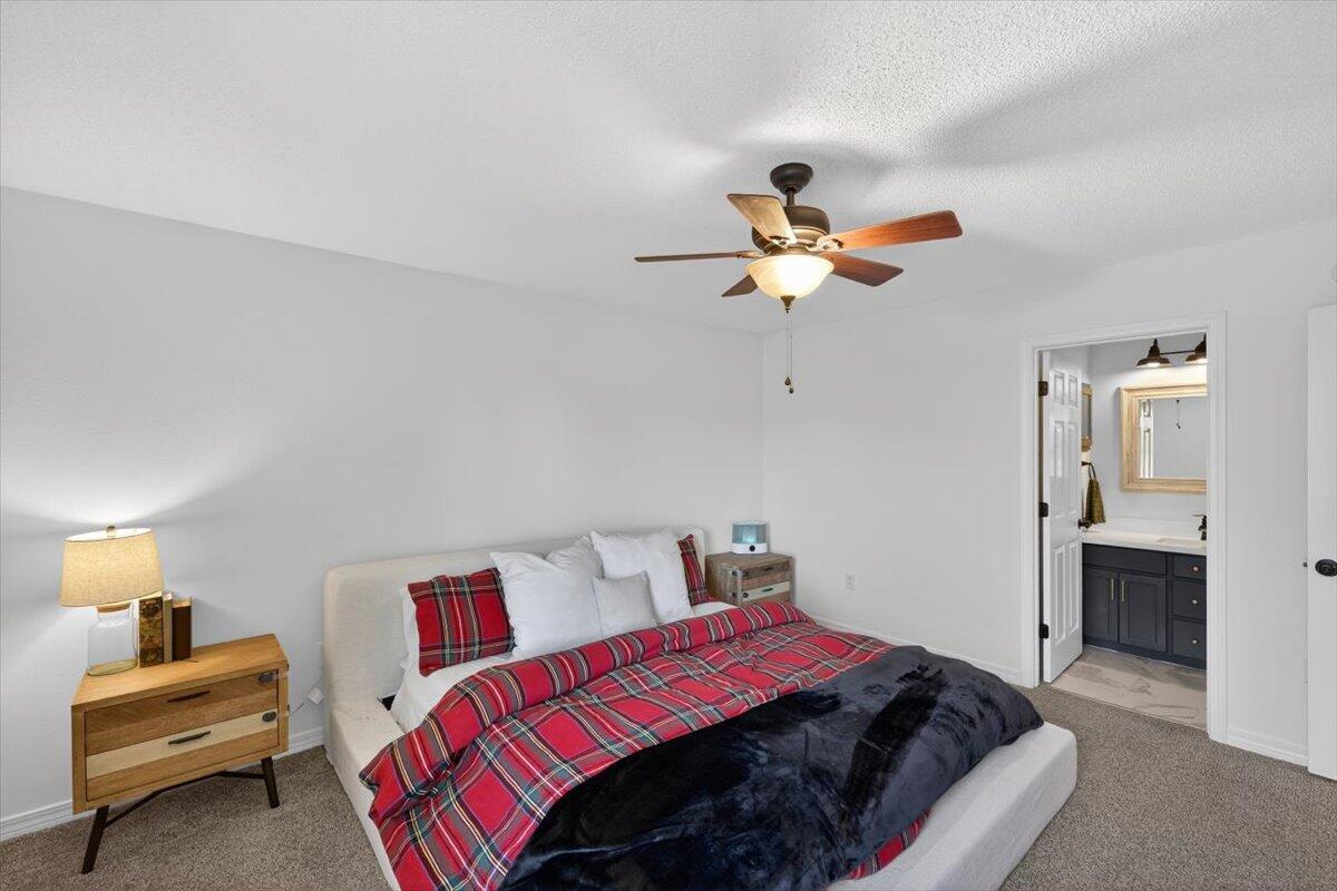 5194 Whitehurst Lane