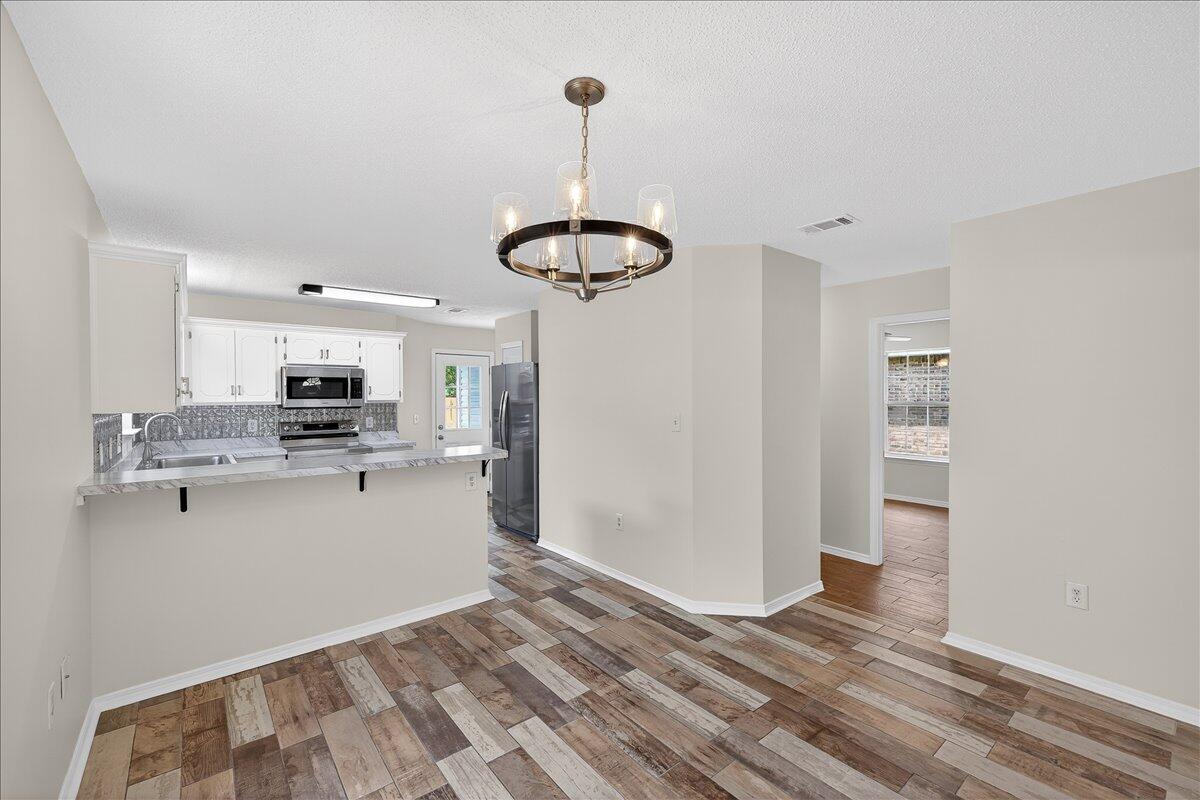 4566 Barrington Lane