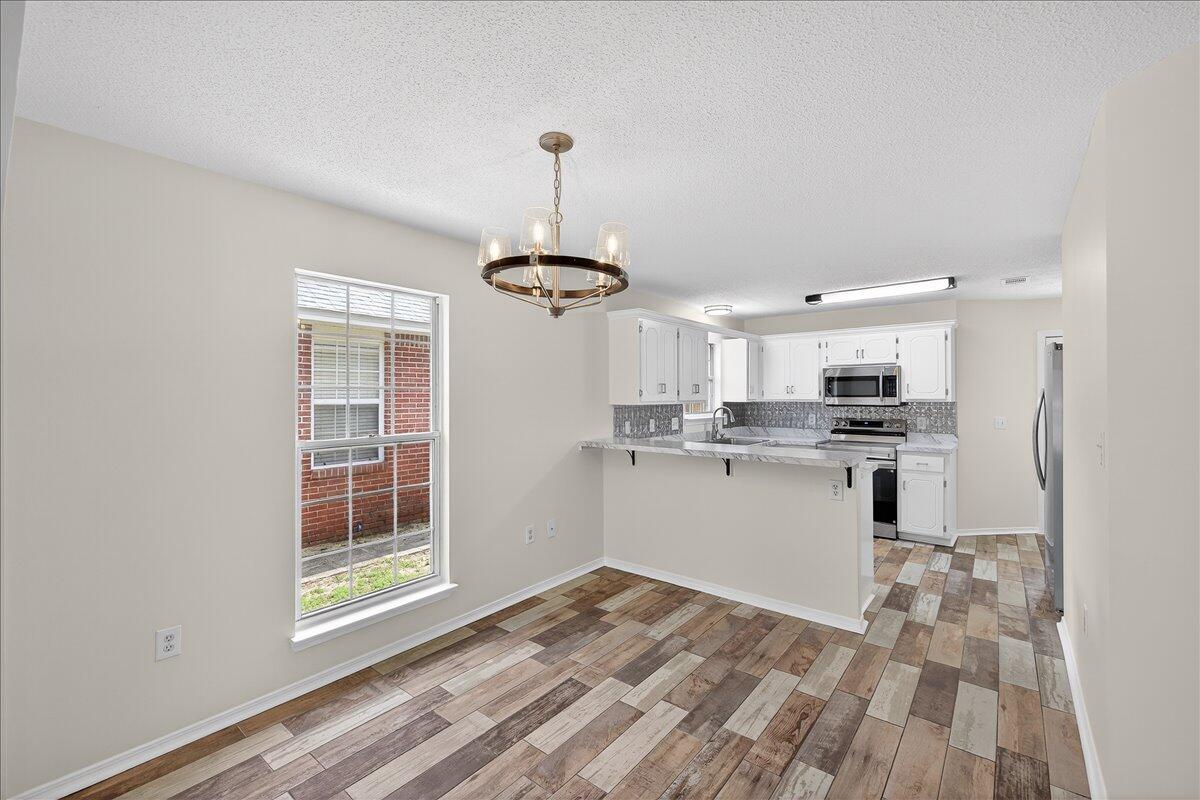 4566 Barrington Lane