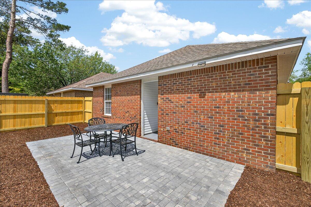 4566 Barrington Lane