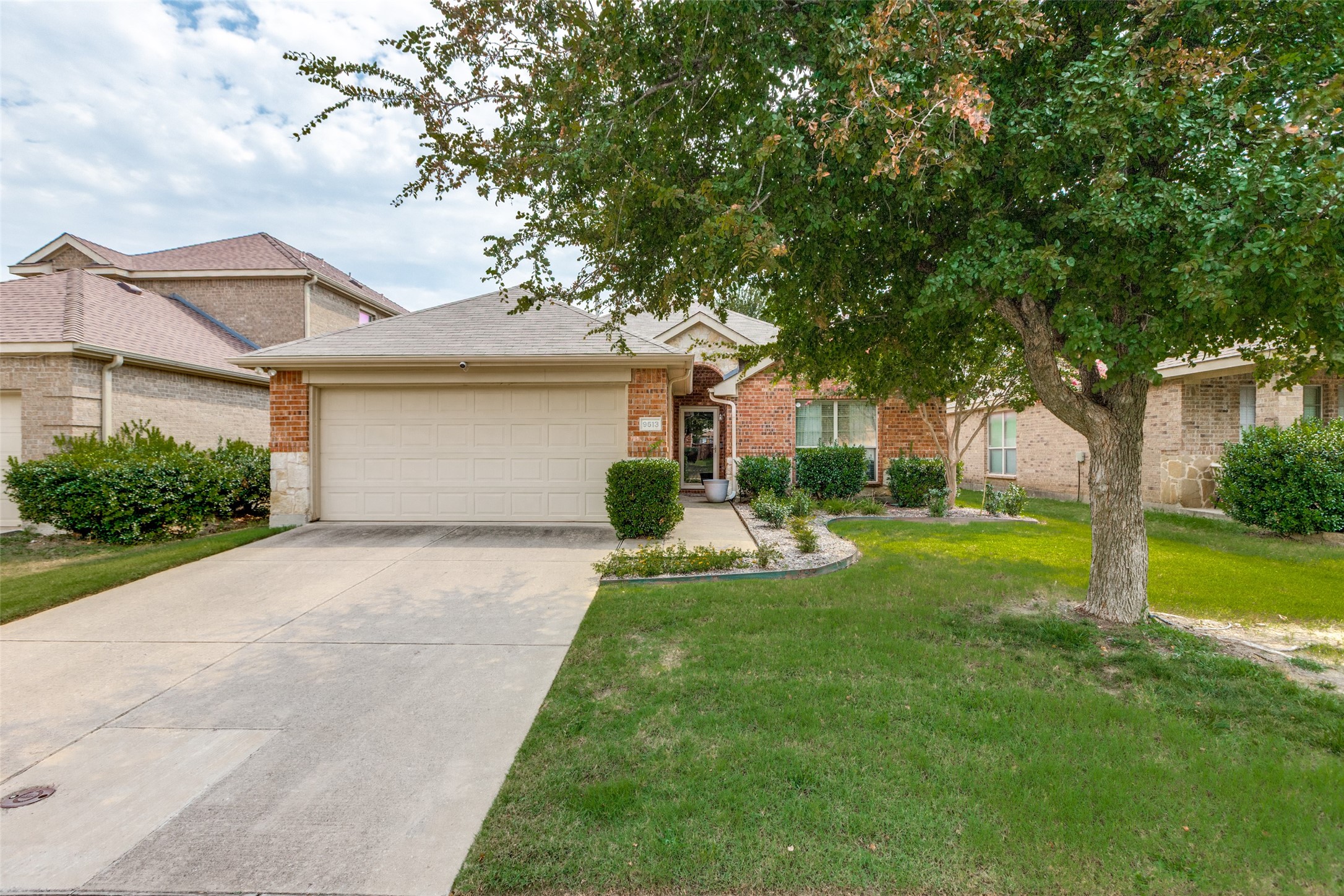 9513 Crooked Cat Drive