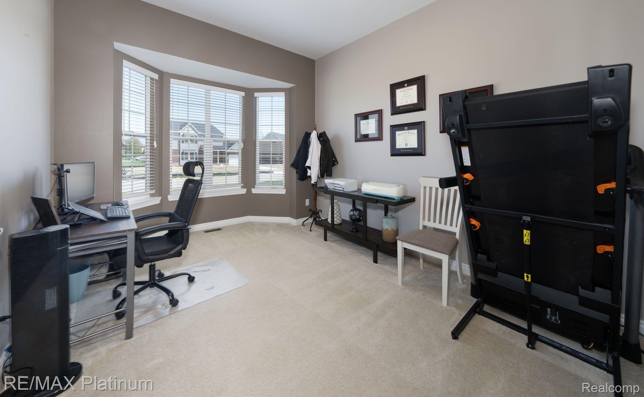 8470 JACK PINE Circle