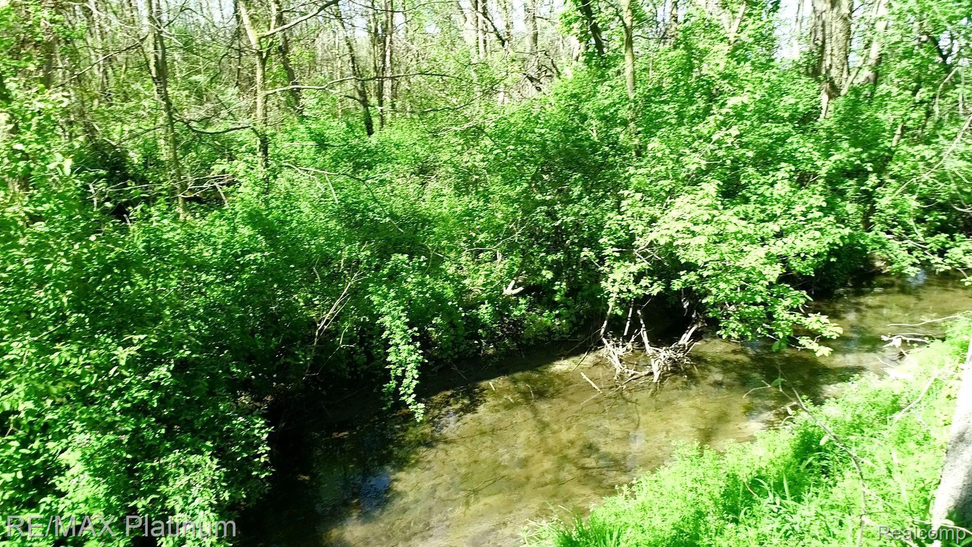 8470 JACK PINE Circle