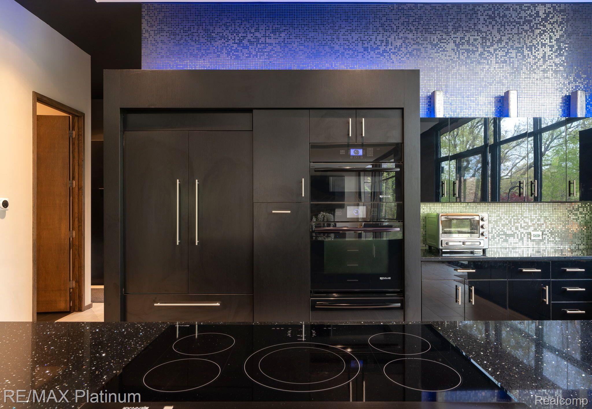 8419 RIVERWALK Drive