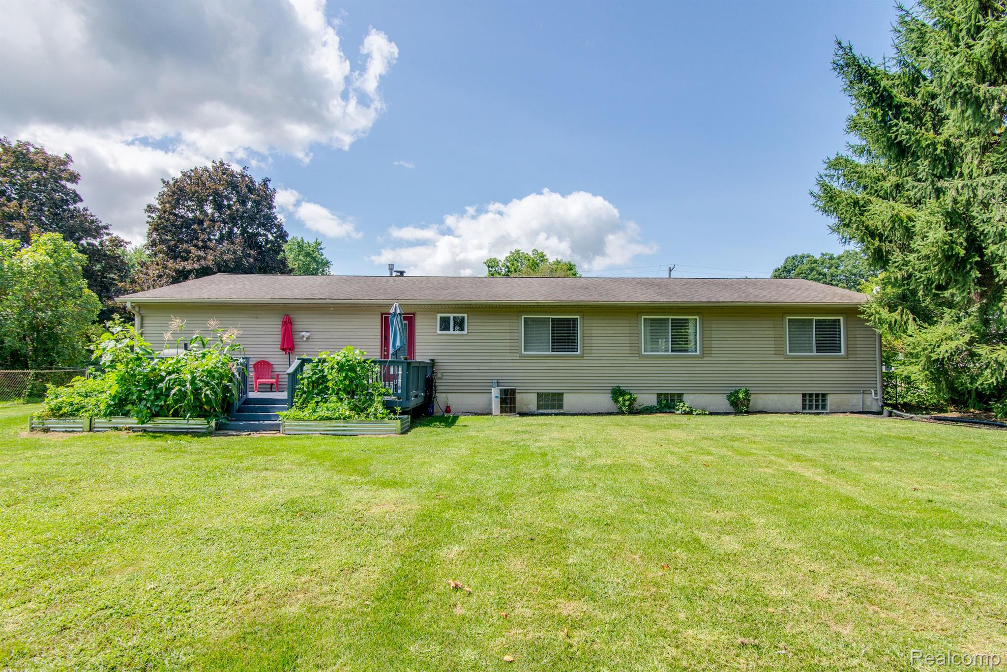 175 FONRO Drive