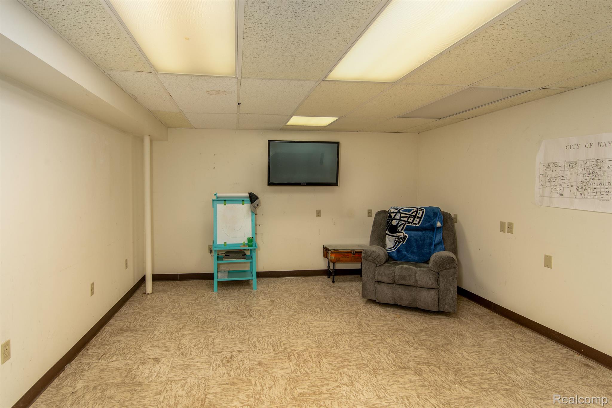 175 FONRO Drive