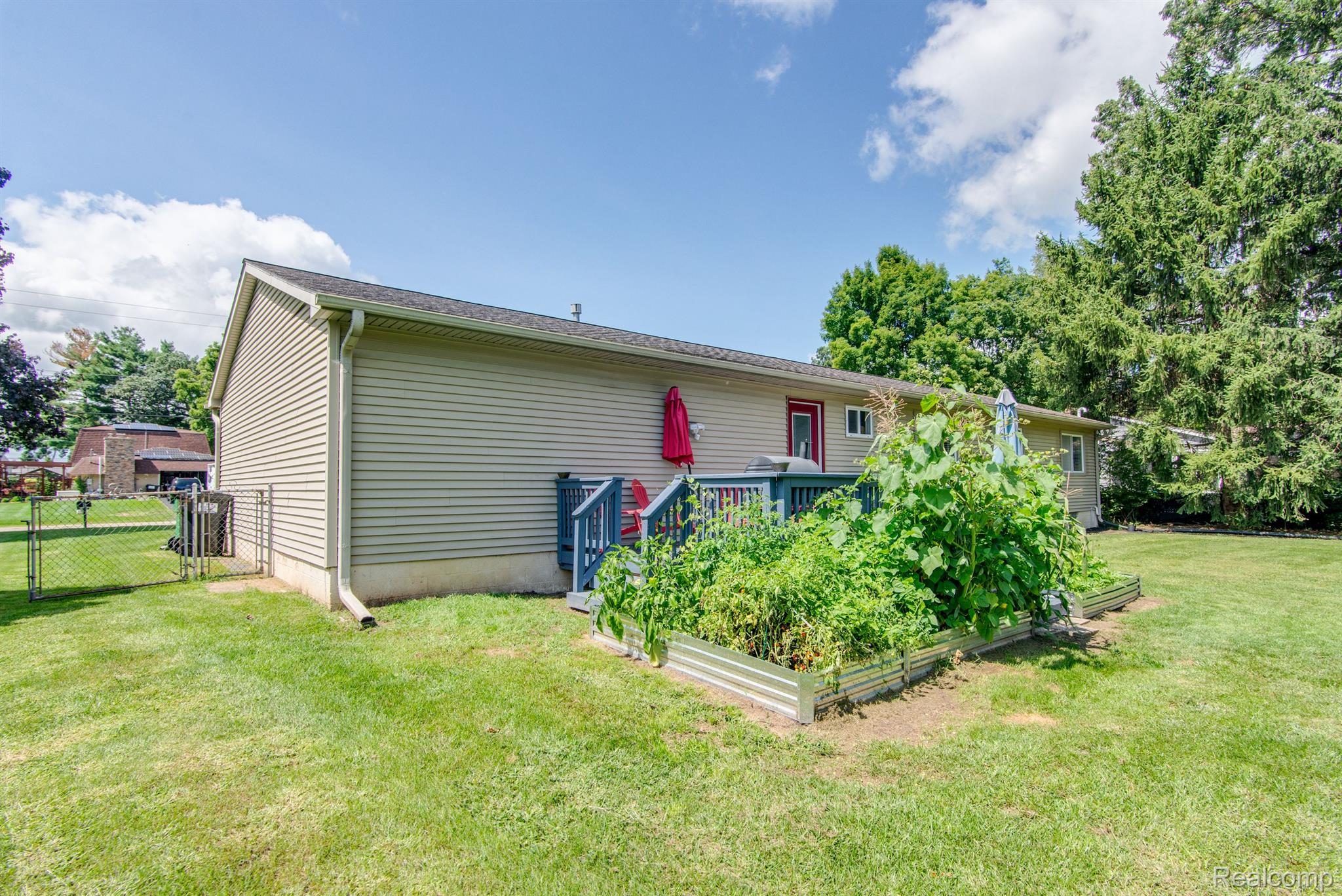 175 FONRO Drive