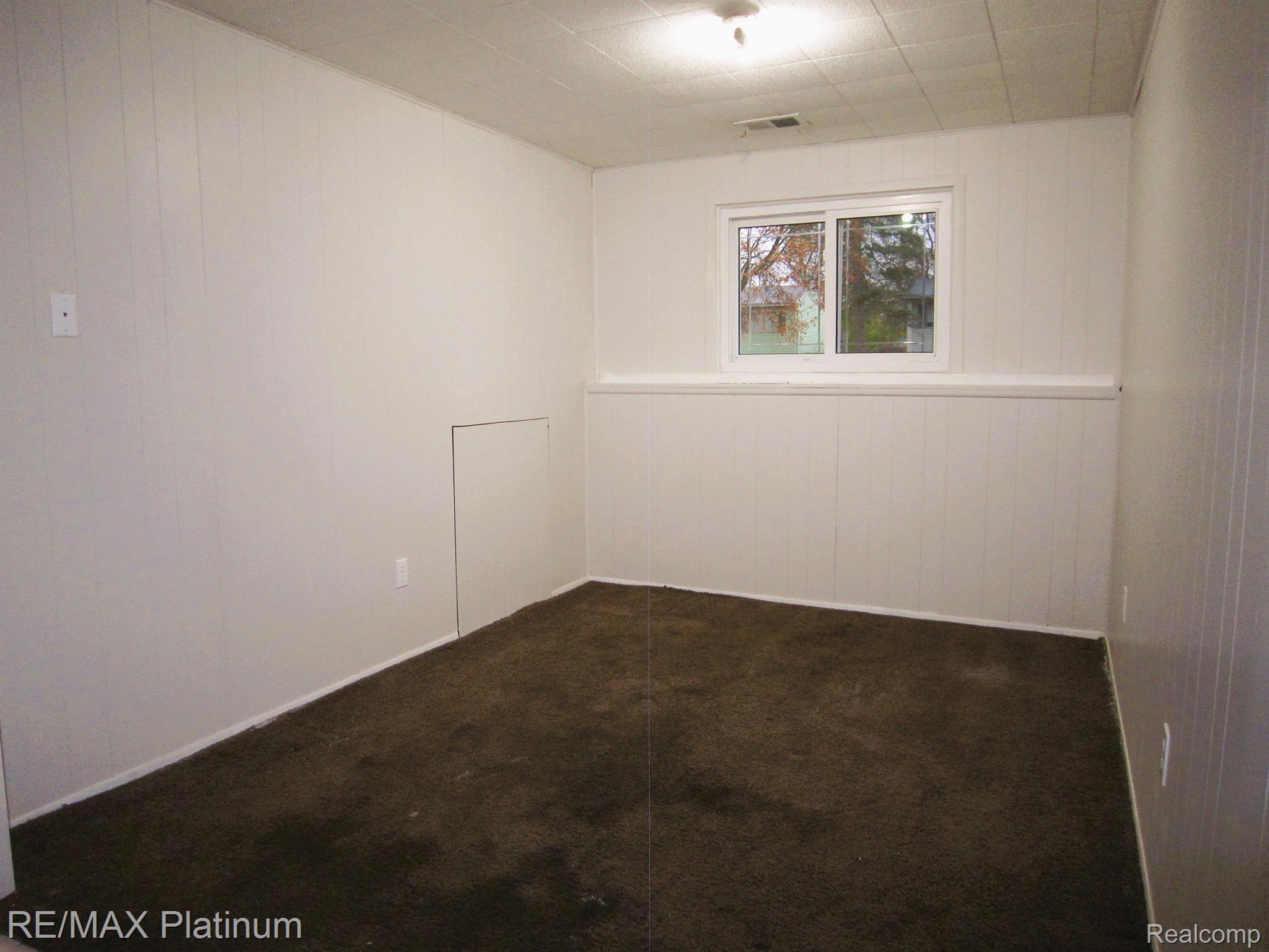 3360 DIANNE Drive