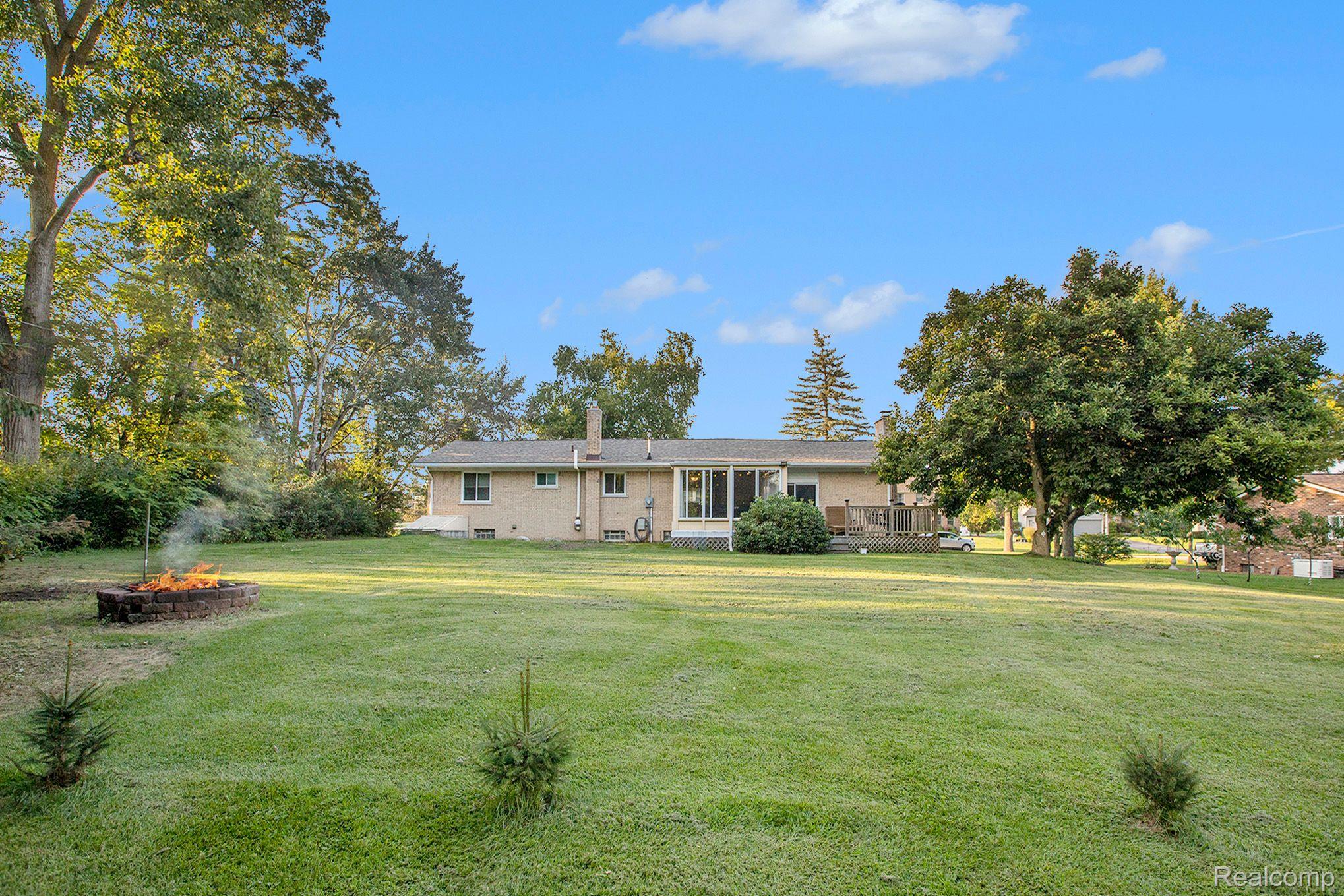 8500 LEE Road