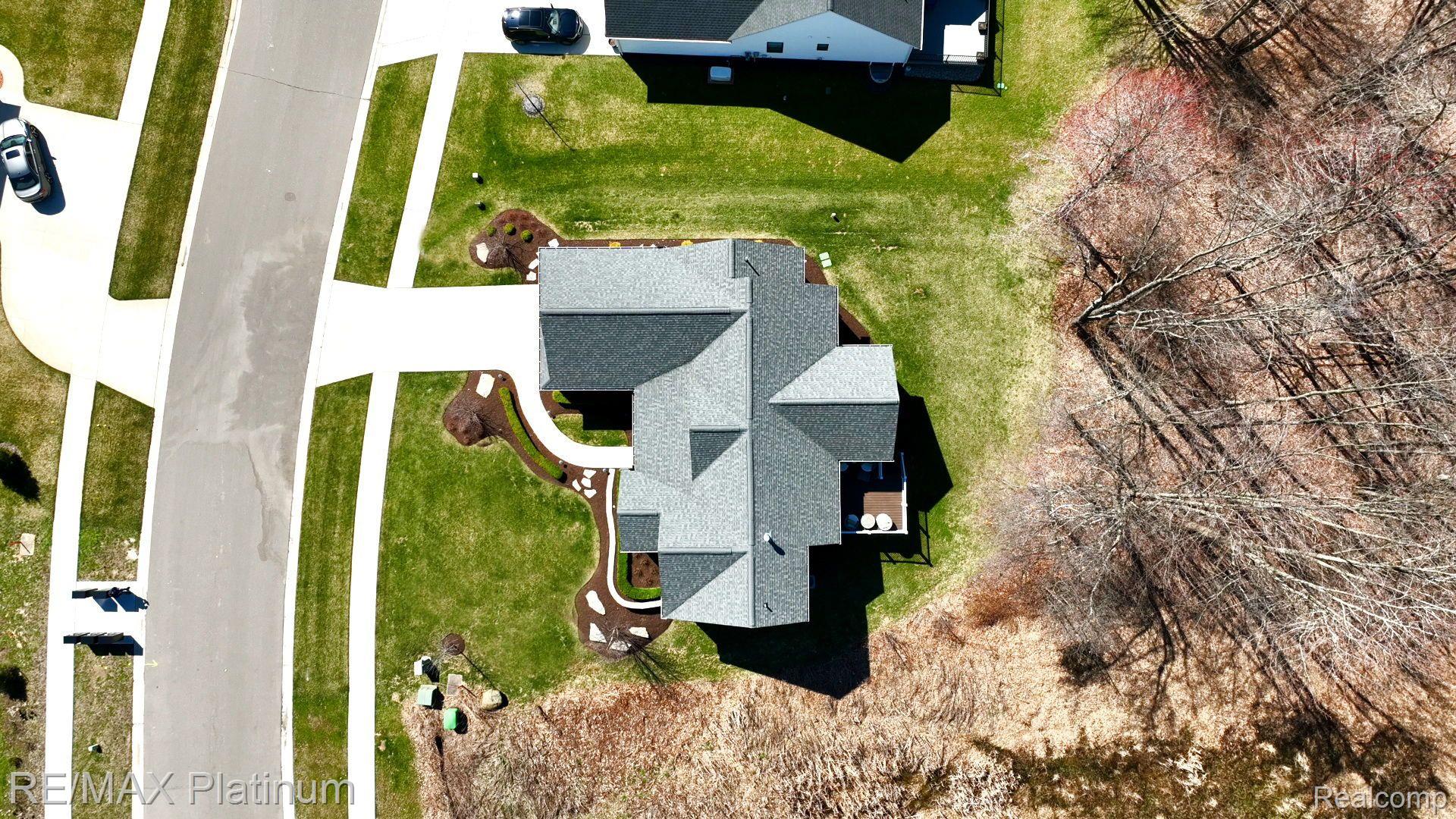 1242 TIMBERLEAF Drive