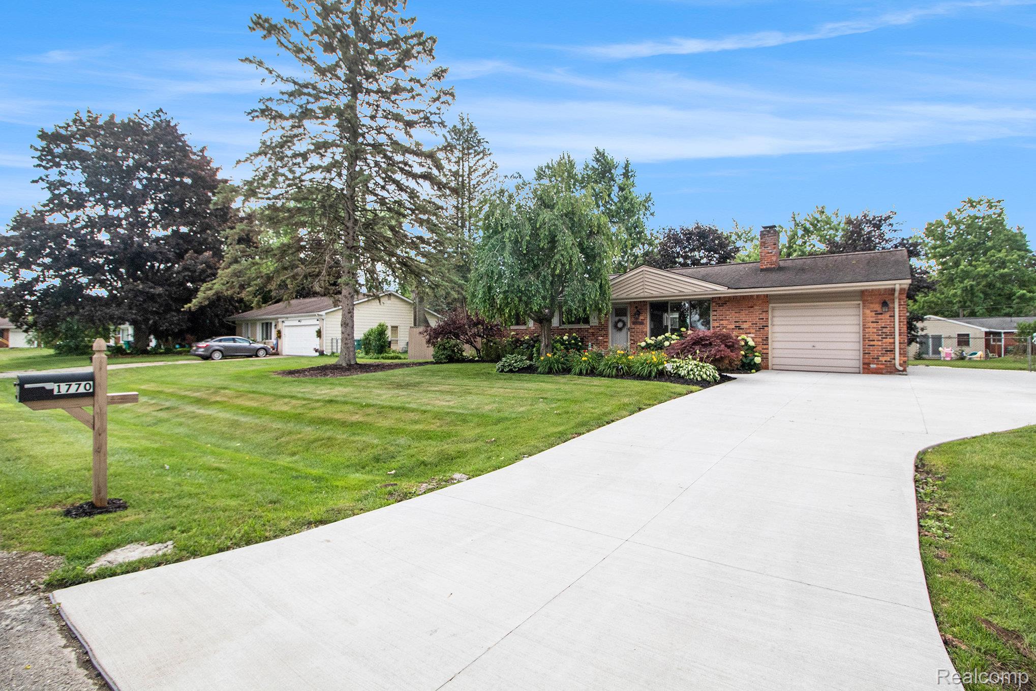 1770 Alton Circle