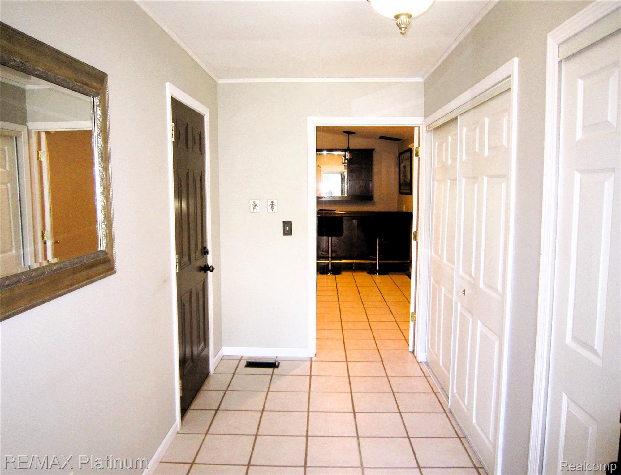 5673 Chippewa Drive