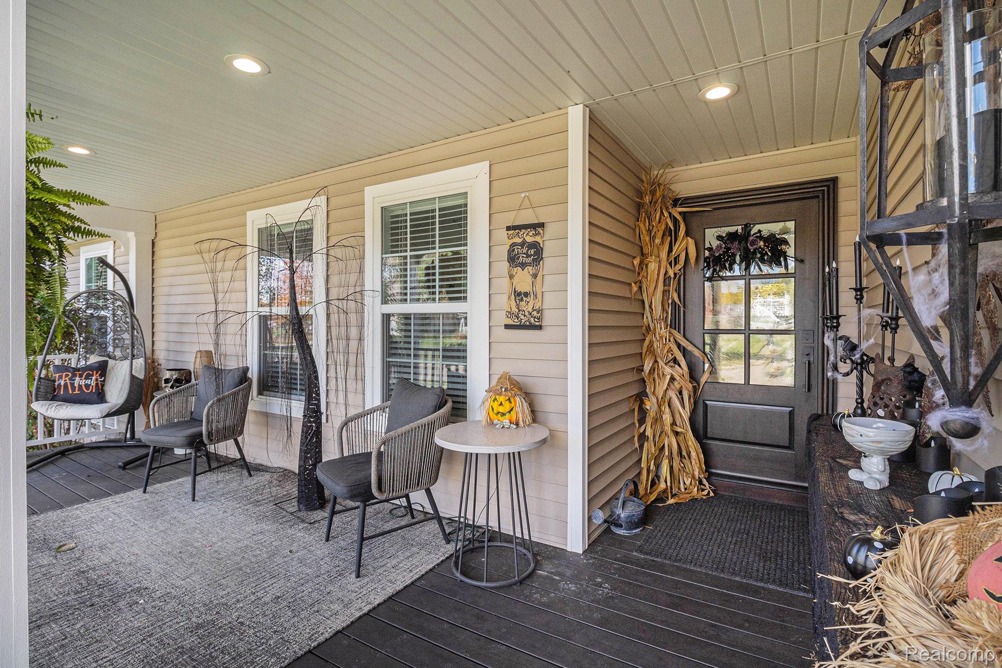 9203 Pine Walk Pass