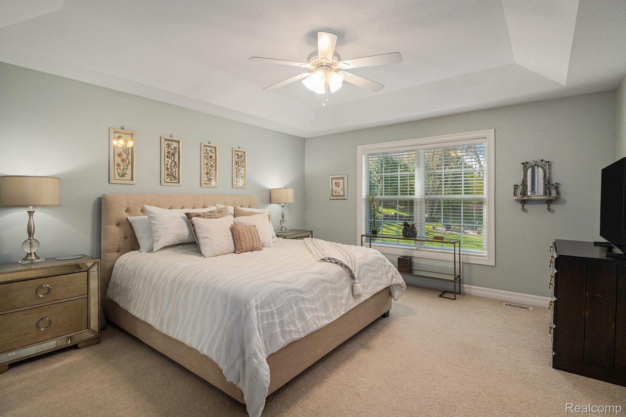 9203 Pine Walk Pass