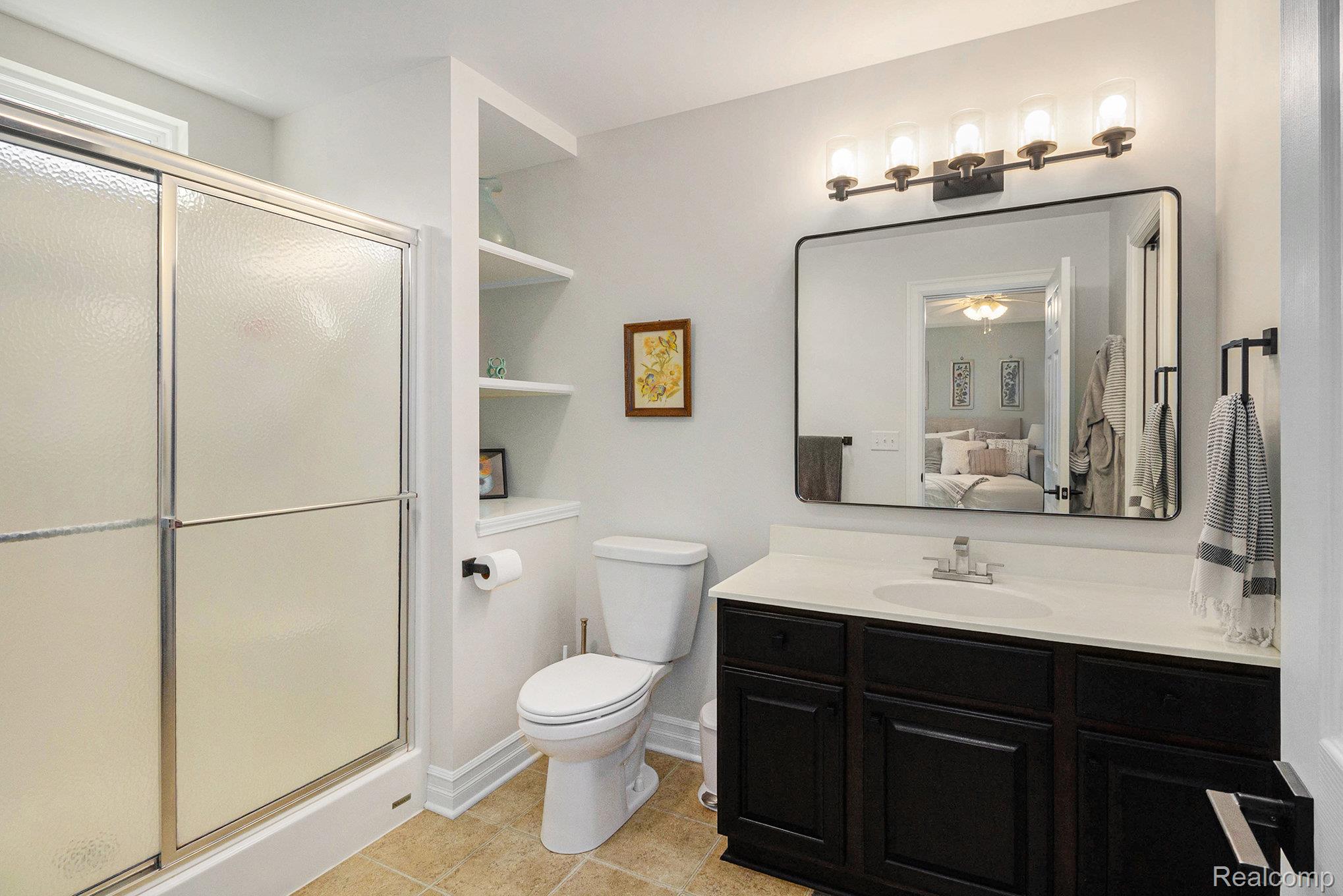 9203 Pine Walk Pass
