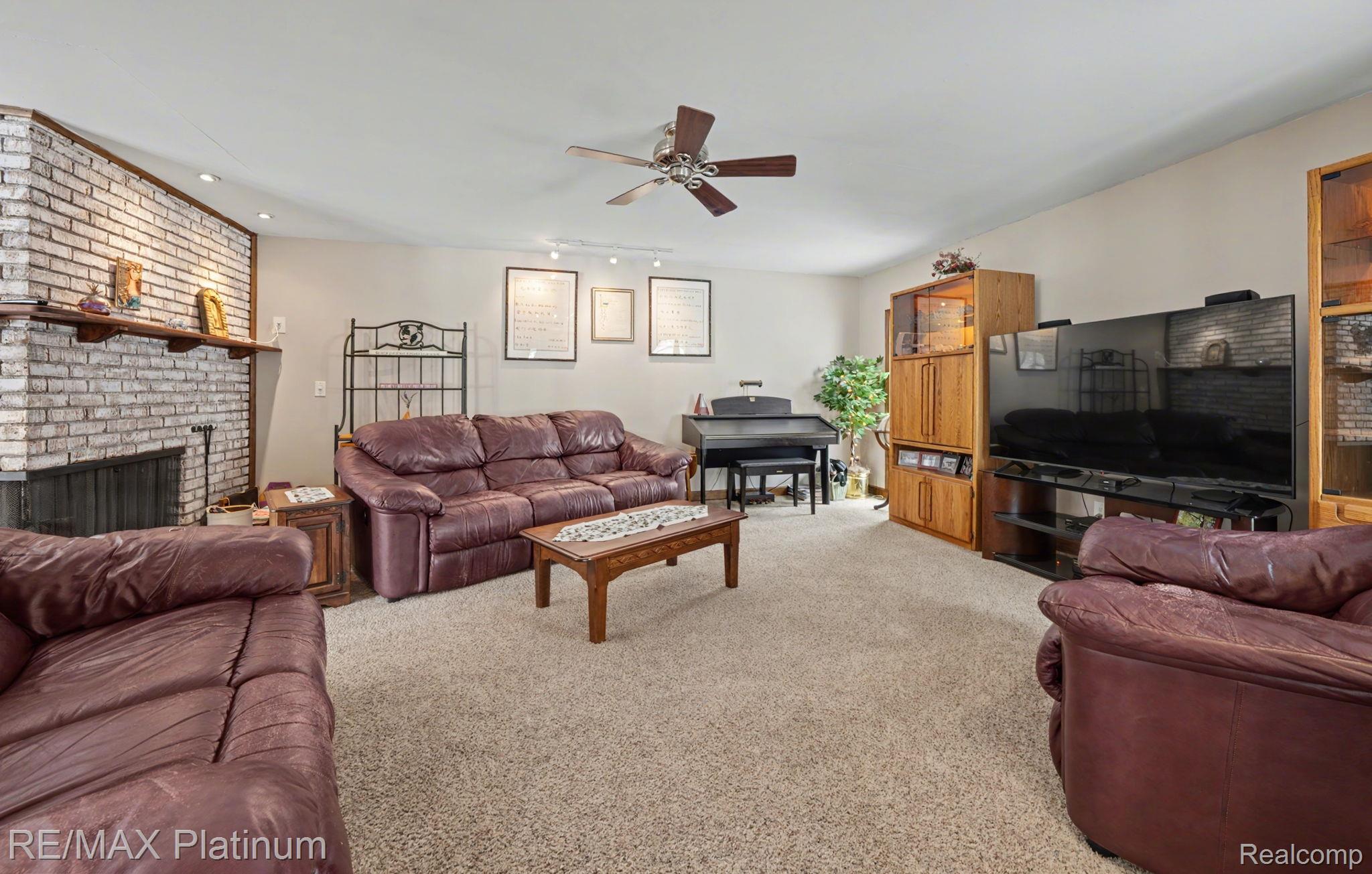 2863 Walmsley Circle Drive