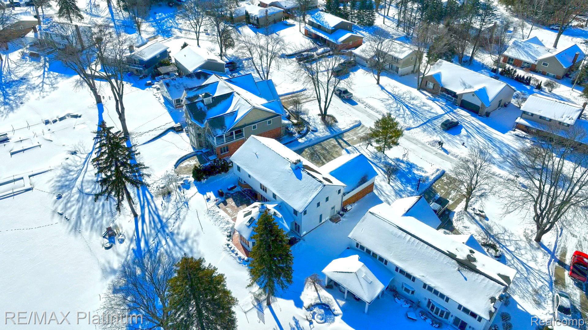 2863 Walmsley Circle Drive