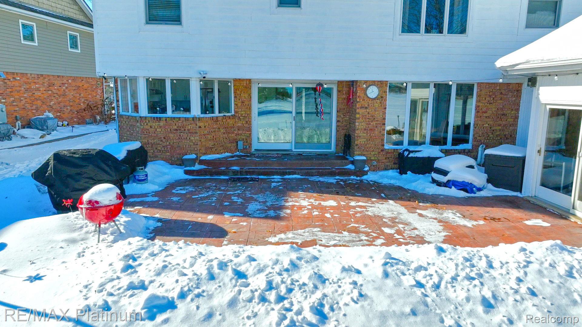 2863 Walmsley Circle Drive