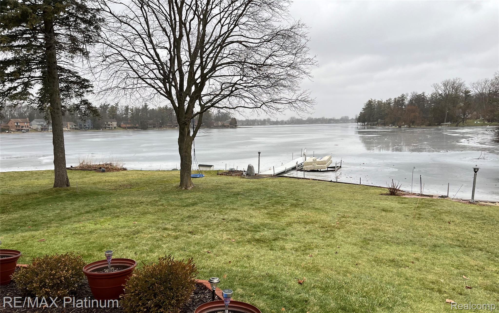 2863 Walmsley Circle Drive