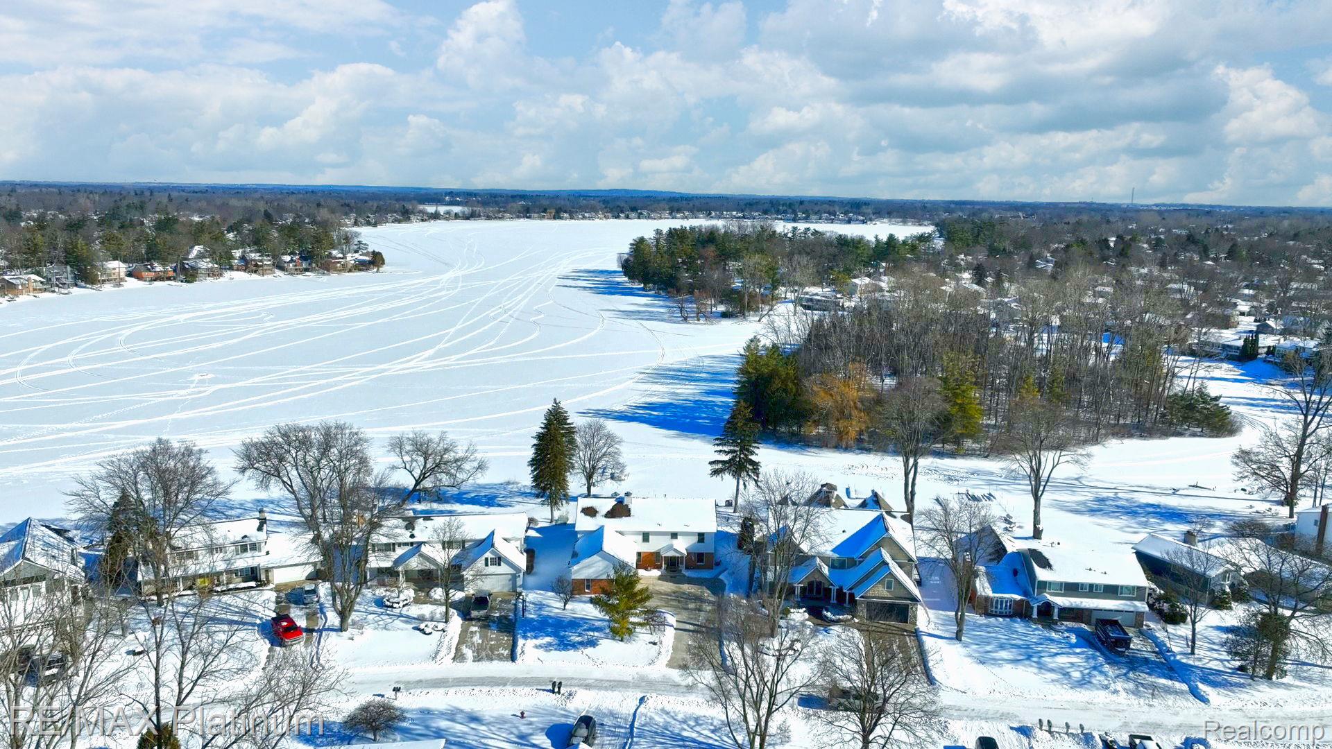 2863 Walmsley Circle Drive