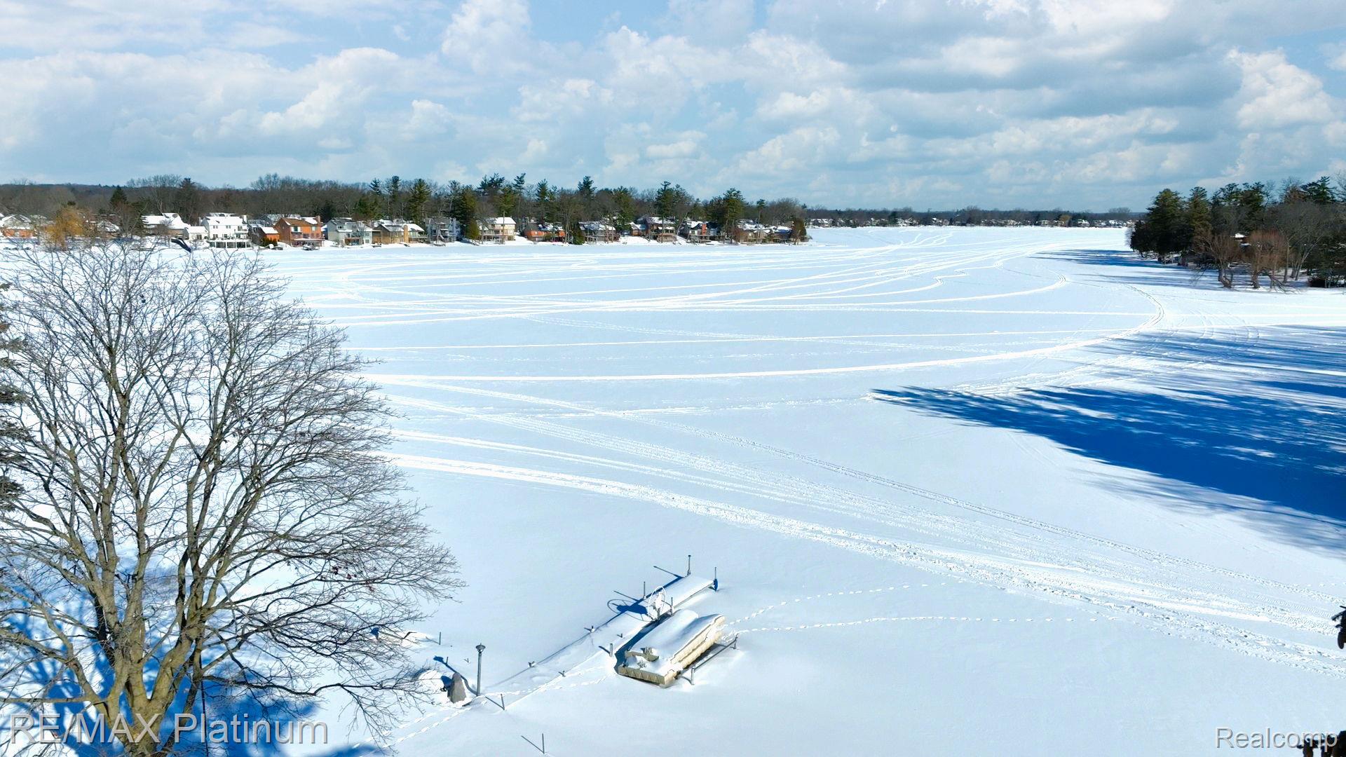 2863 Walmsley Circle Drive