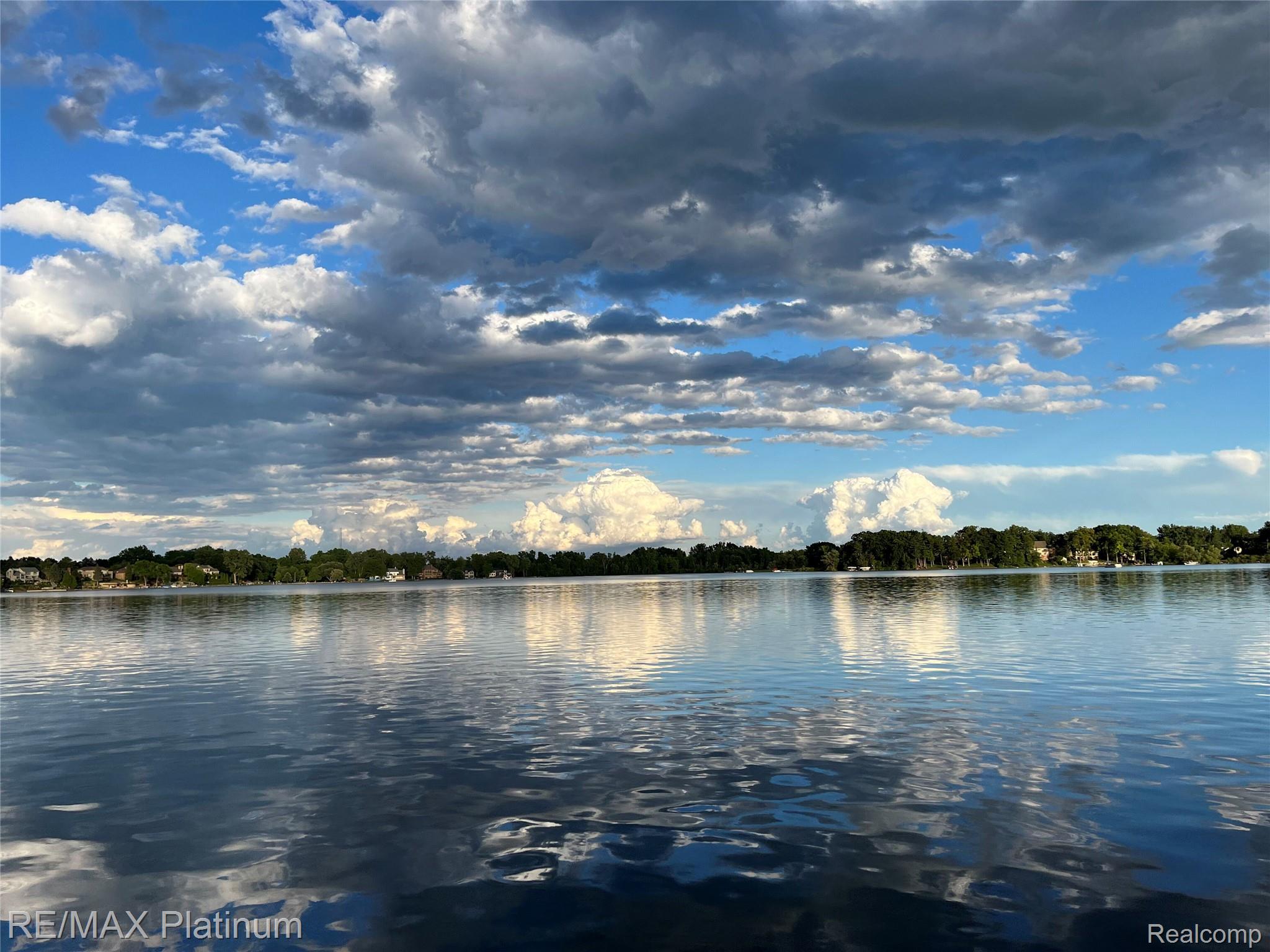 2863 Walmsley Circle Drive