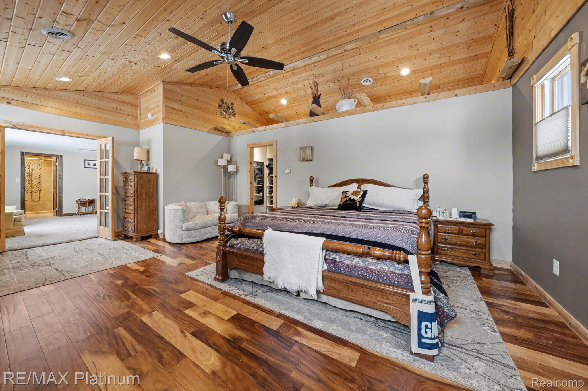 2863 Walmsley Circle Drive