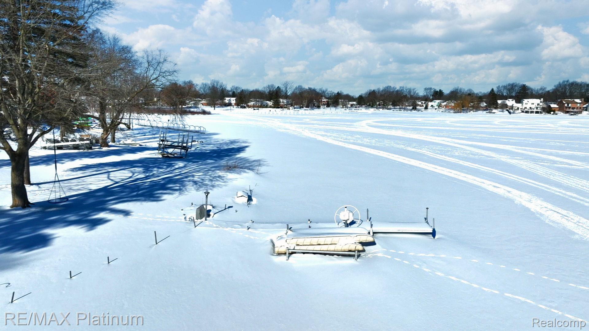 2863 Walmsley Circle Drive