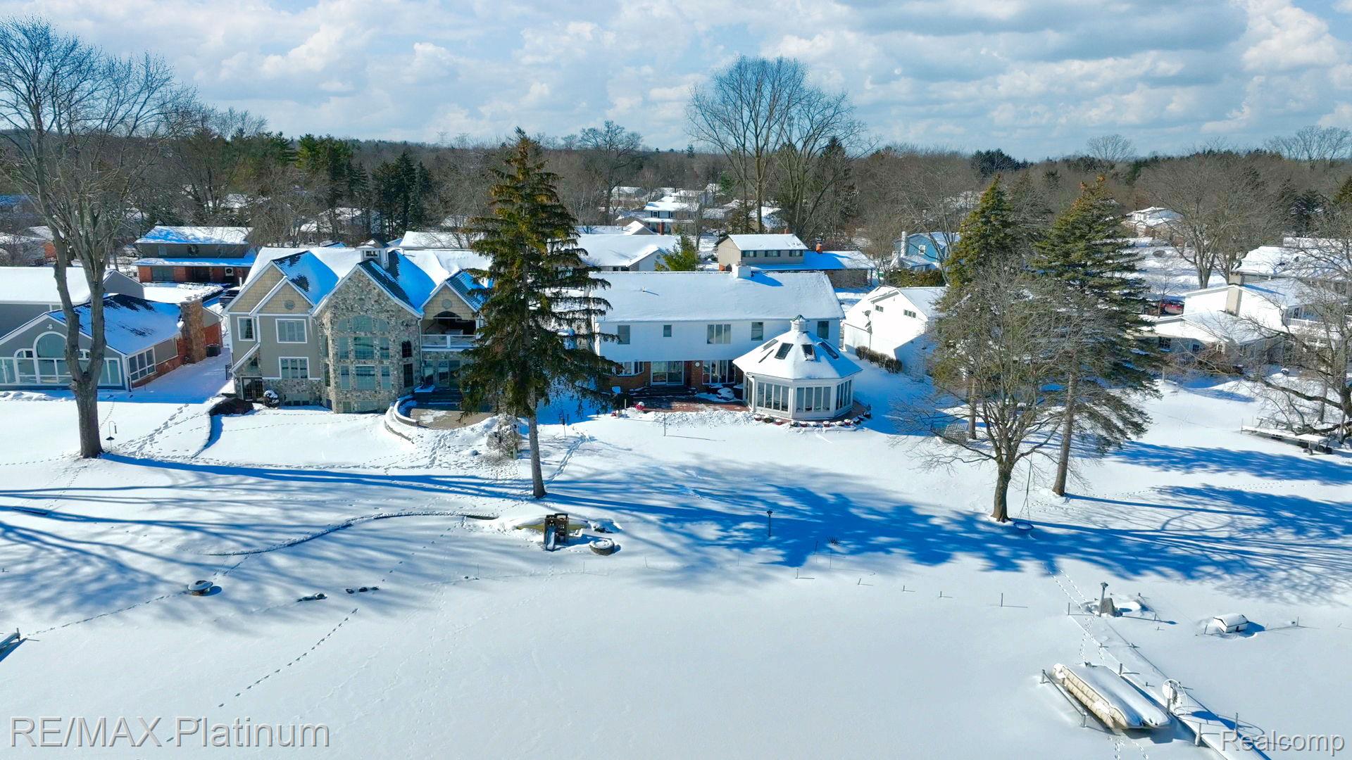 2863 Walmsley Circle Drive