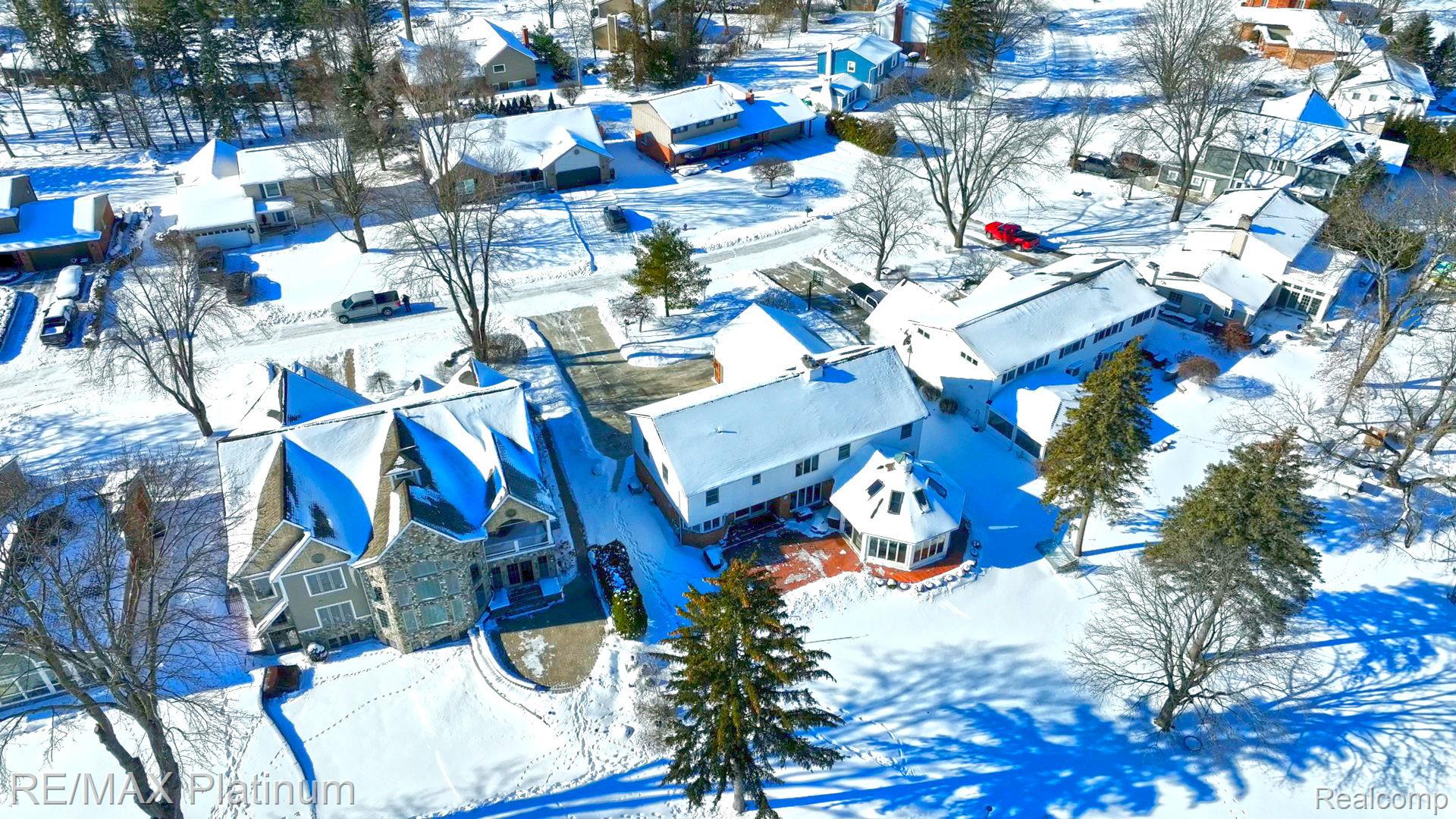 2863 Walmsley Circle Drive