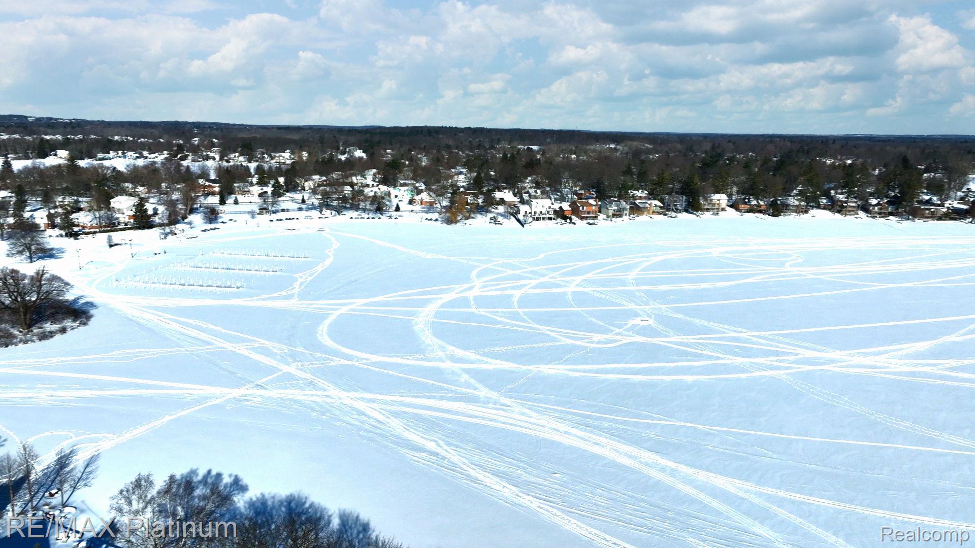 2863 Walmsley Circle Drive