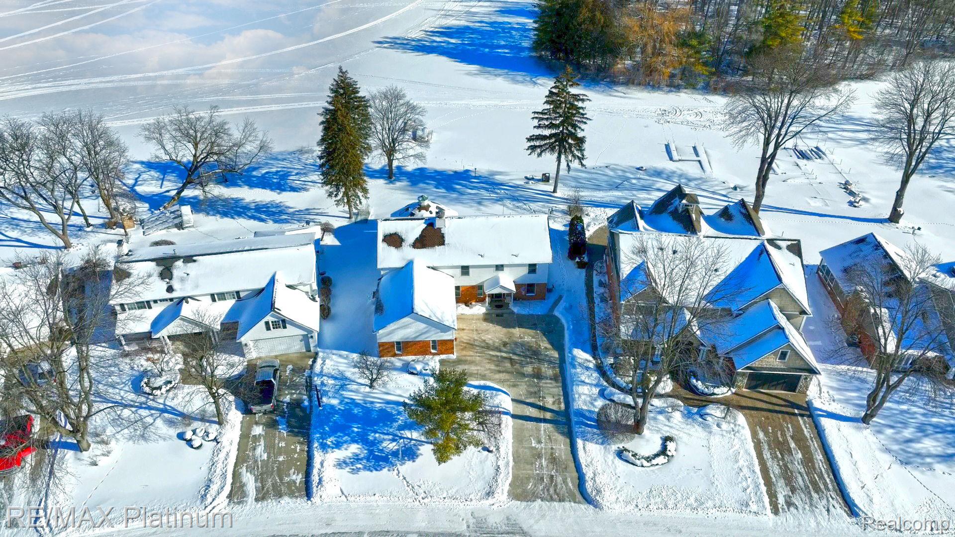 2863 Walmsley Circle Drive