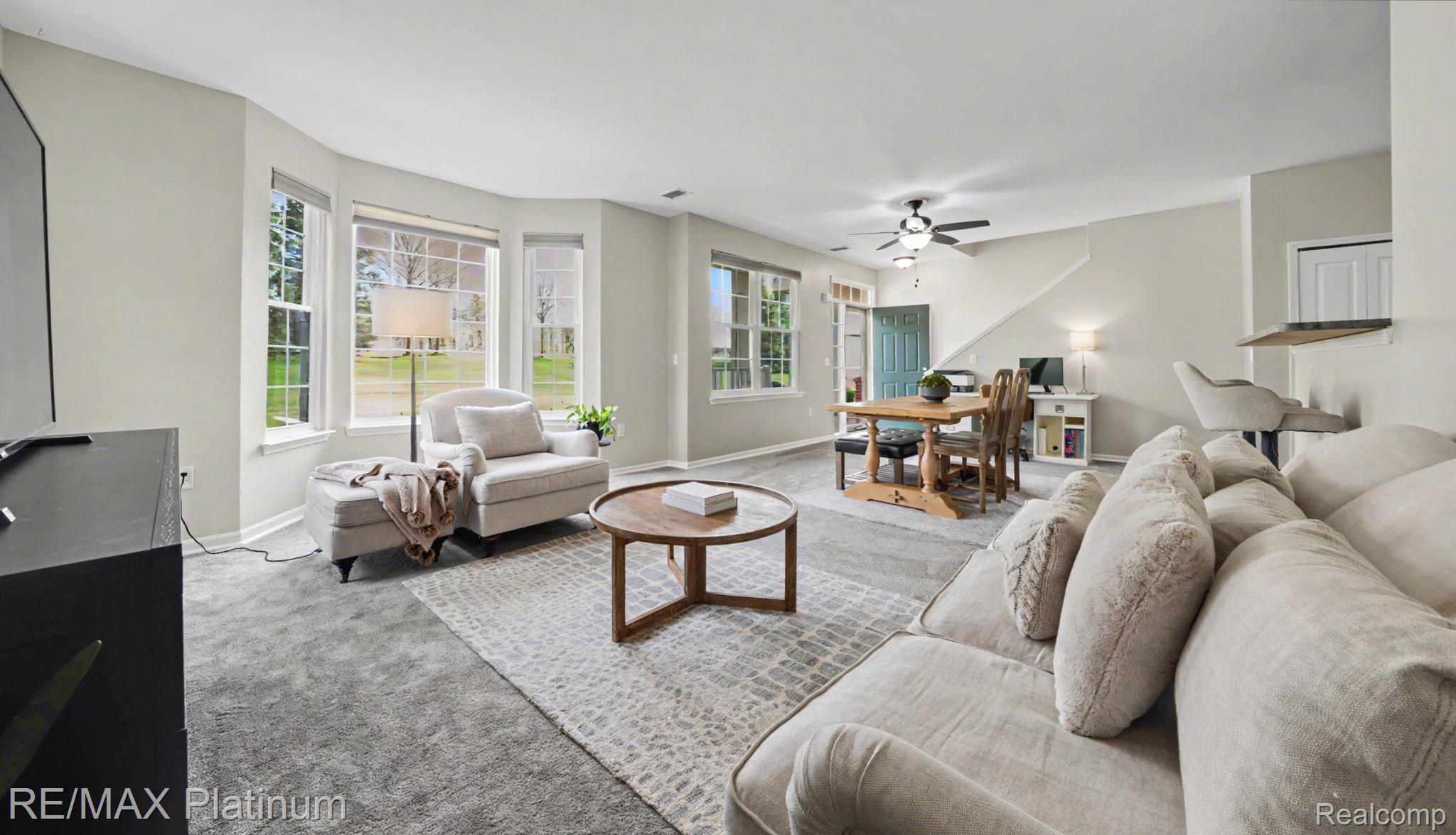 4253 Hampton Ridge Boulevard