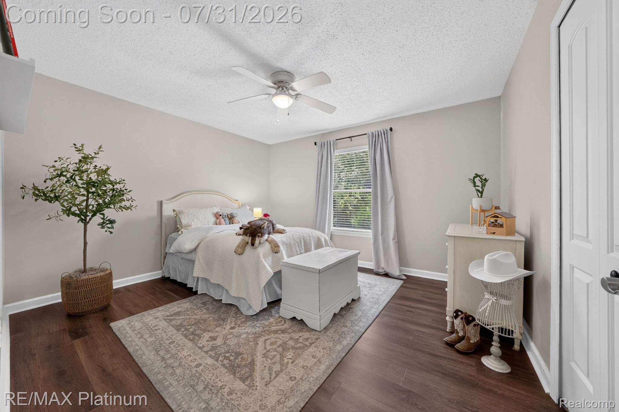 2401 Golf Club Road