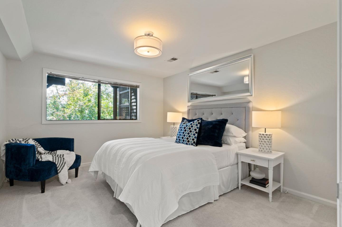 1 Alexis CT