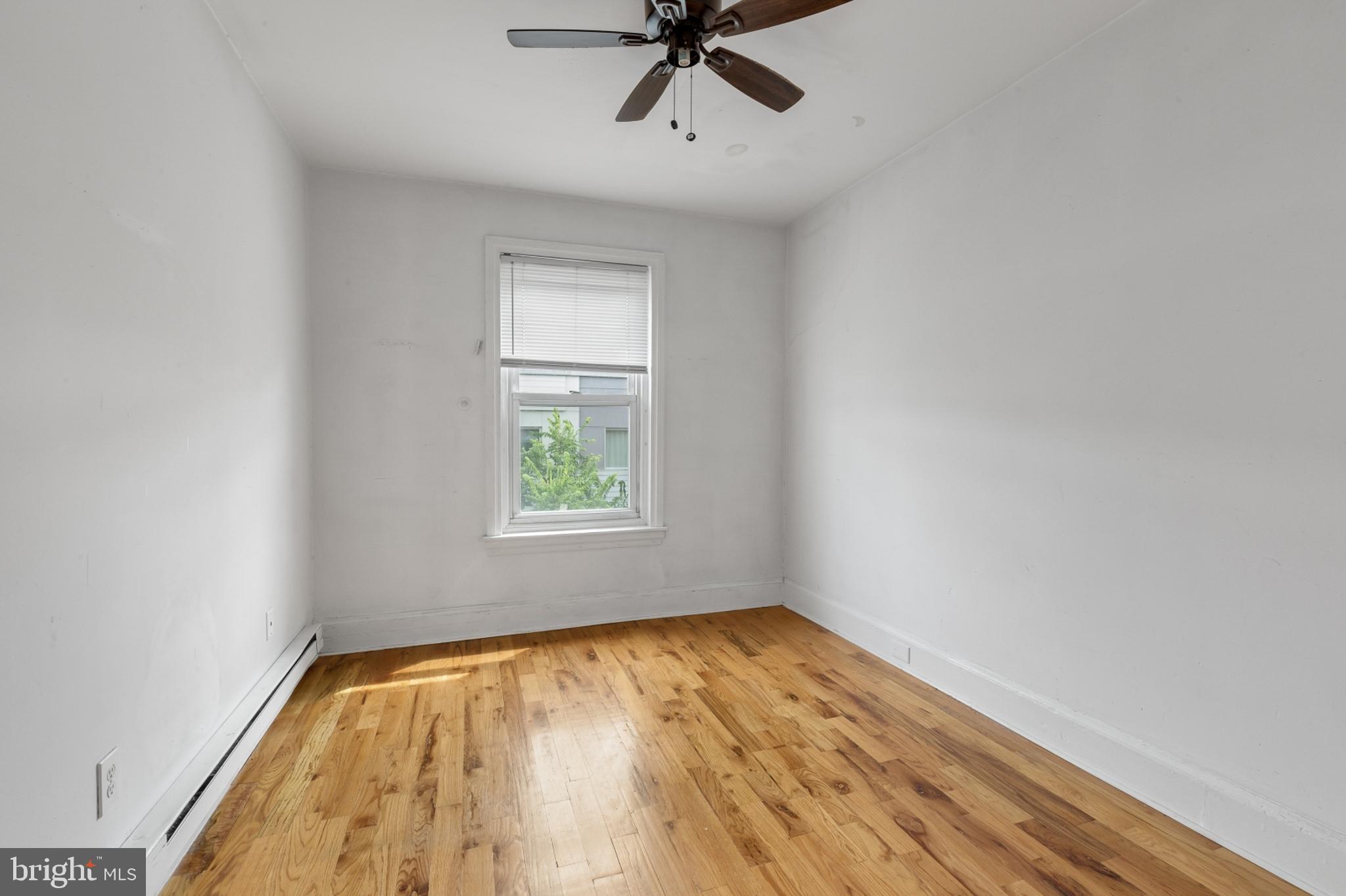 2020 E YORK ST #3F